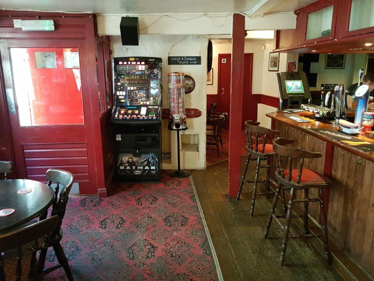 The Railway Inn 돌리시 외부 사진