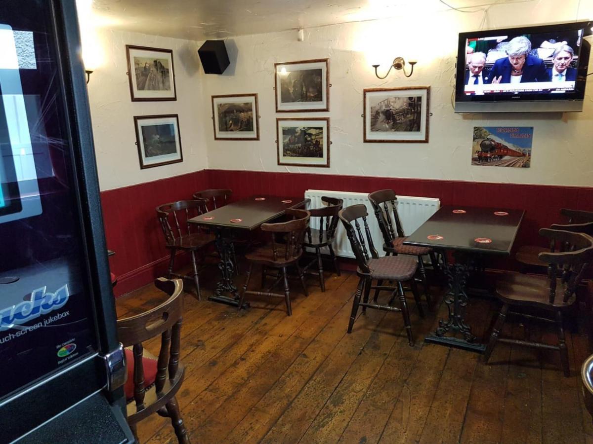 The Railway Inn 돌리시 외부 사진